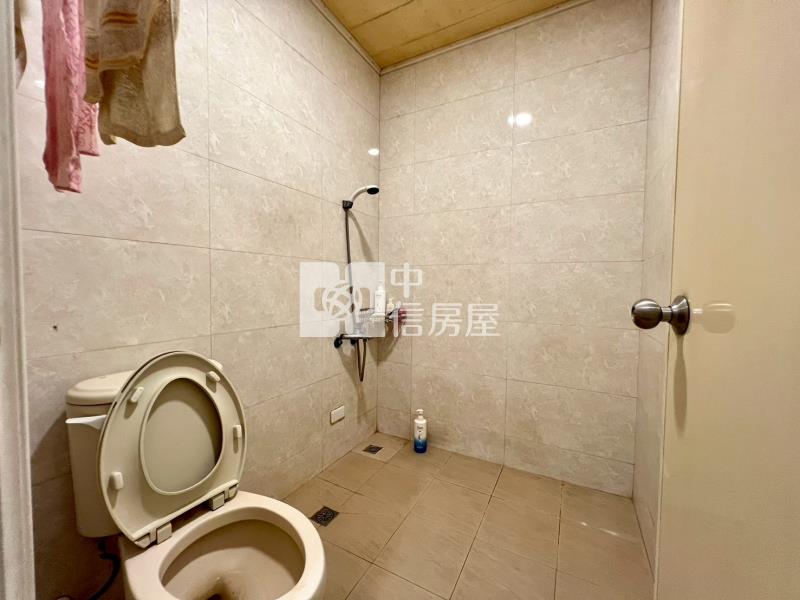 塗城仁化商圈大面寬精裝美墅房屋室內格局與周邊環境