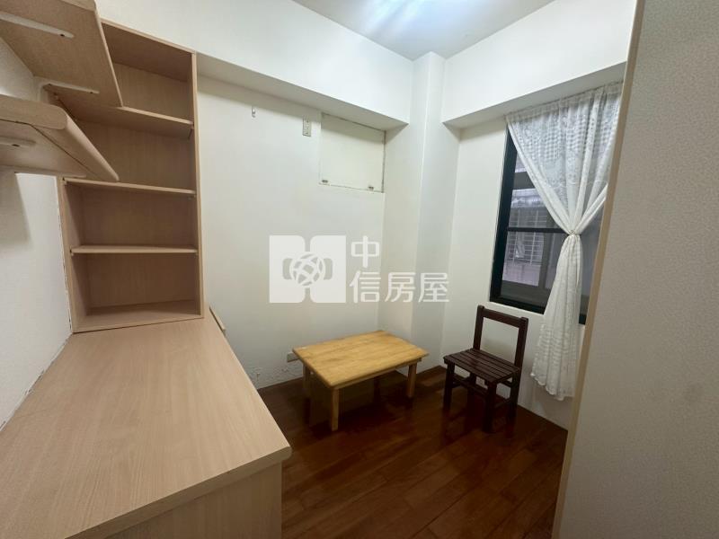 ▲威鎮前區美二房車位房屋室內格局與周邊環境