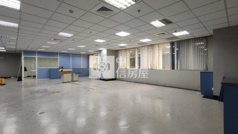 桃園市大園工業區廠房房屋室內格局與周邊環境