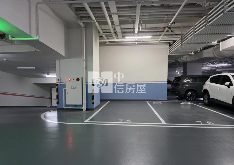 新光樂業商圈高樓層大露台全新完工三房平車房屋室內格局與周邊環境