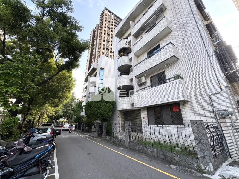 中清捷運祥瑞家園美四房房屋室內格局與周邊環境