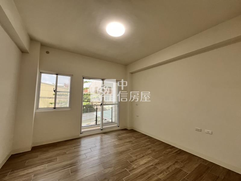 安南安中路新成屋車墅房屋室內格局與周邊環境