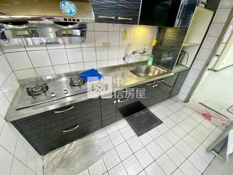 軟園塗城商圈大三房平車三面採光華廈房屋室內格局與周邊環境