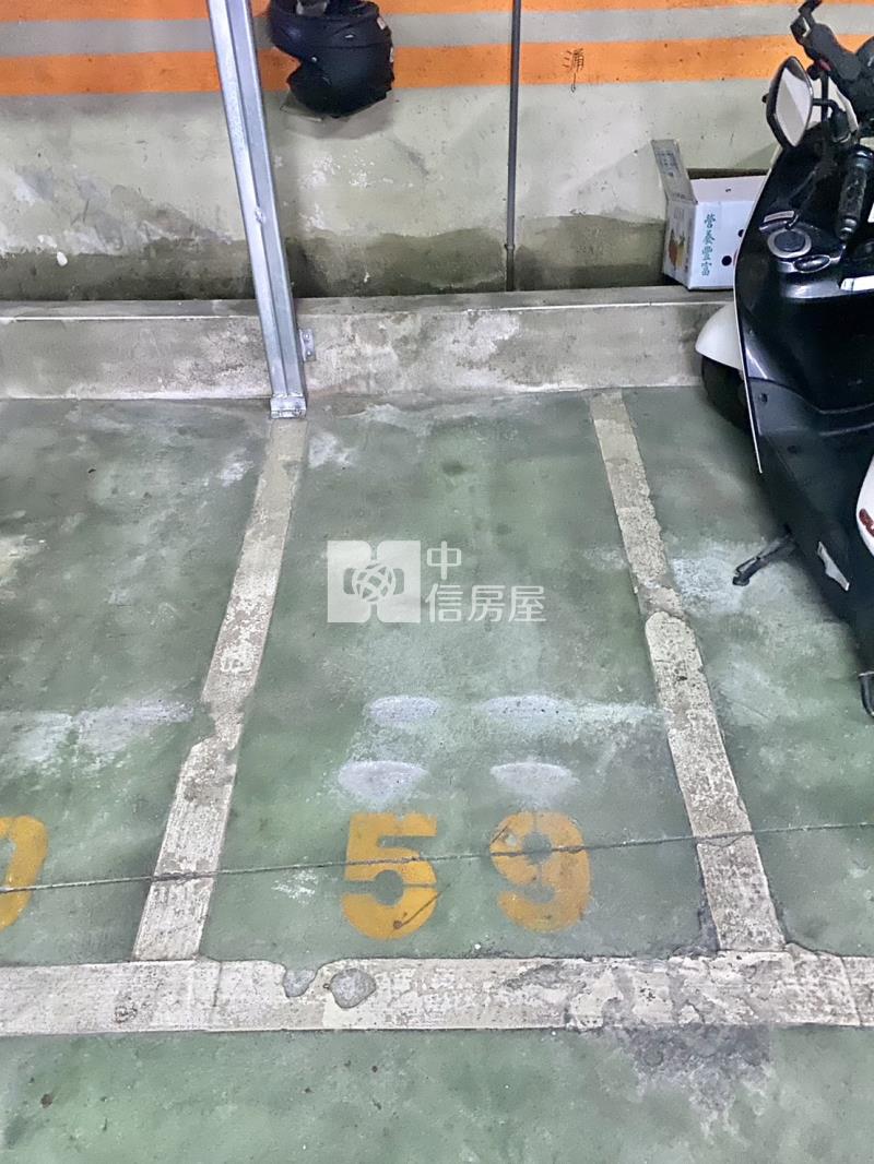 軟園塗城商圈大三房平車三面採光華廈房屋室內格局與周邊環境