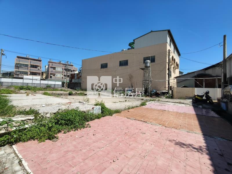 東區十甲東路上*住七.百坪建地*房屋室內格局與周邊環境