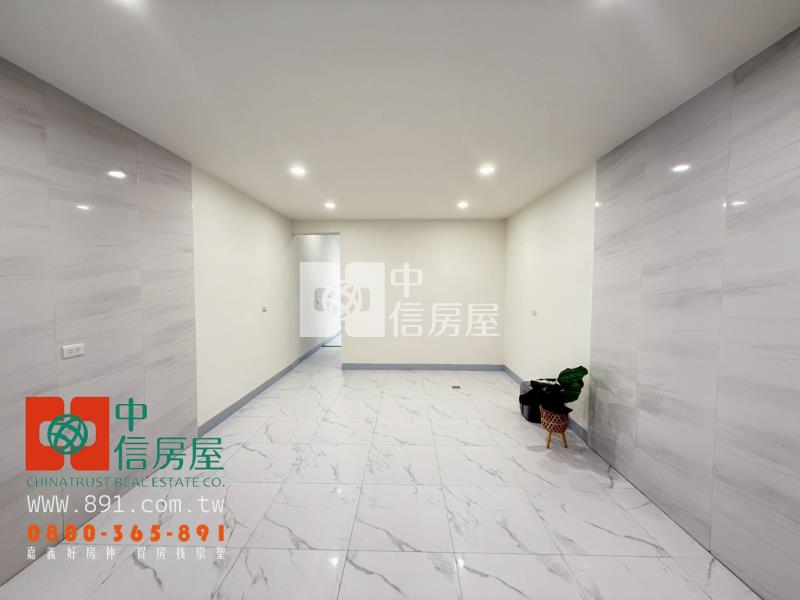 忠義橋旁全新整理店住房屋室內格局與周邊環境