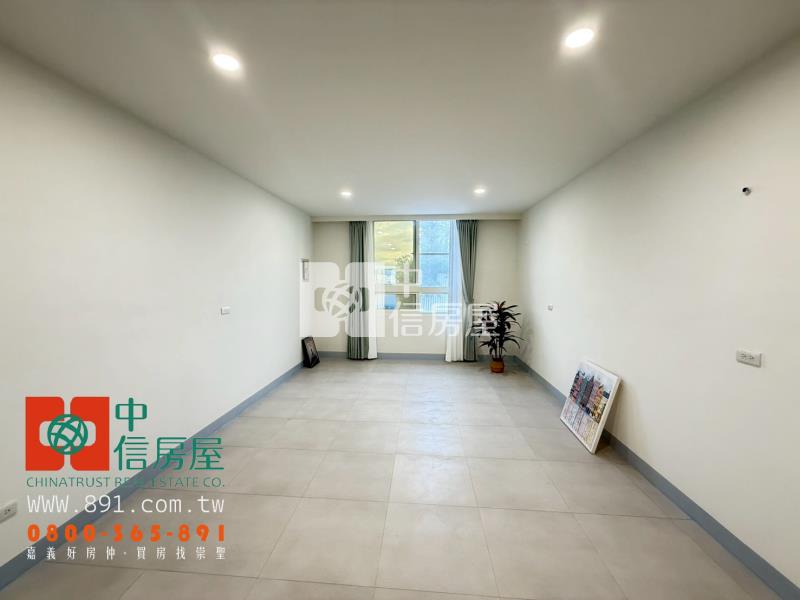 忠義橋旁全新整理店住房屋室內格局與周邊環境