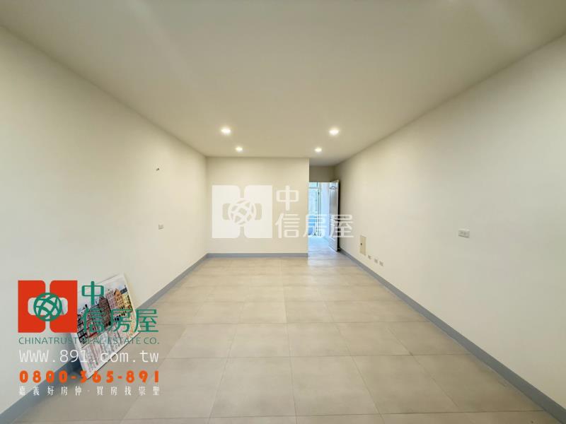 忠義橋旁全新整理店住房屋室內格局與周邊環境