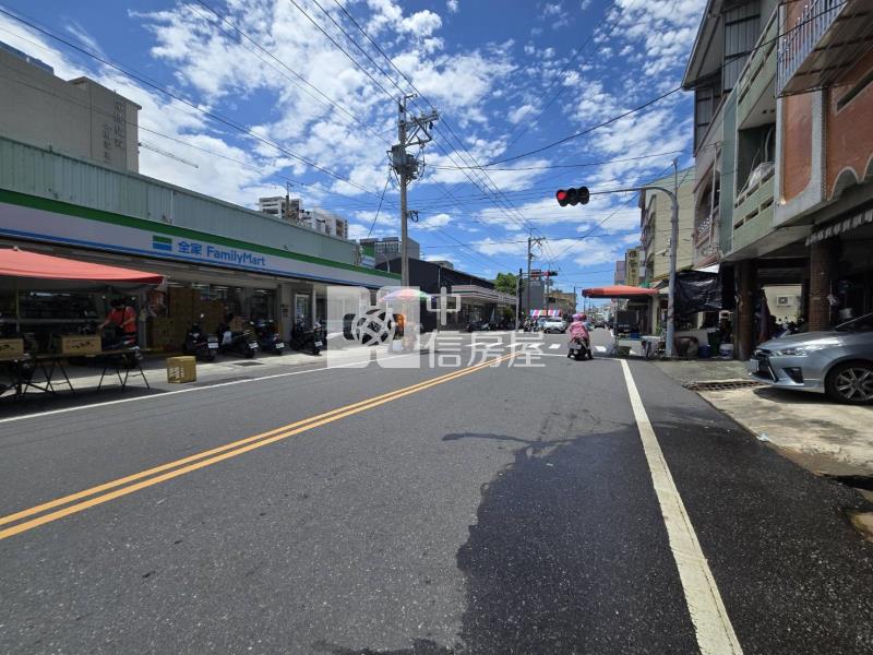 新化早市臨路出租鐵厝房屋室內格局與周邊環境