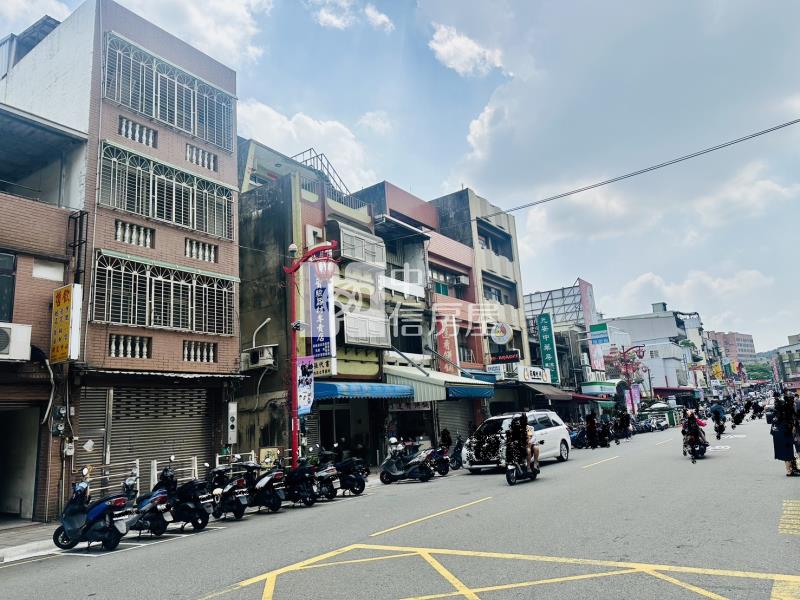 東南後站百坪大住店房屋室內格局與周邊環境