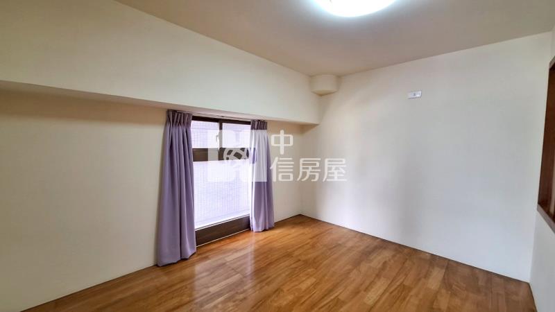 崇德商圈樓中樓四房平車房屋室內格局與周邊環境