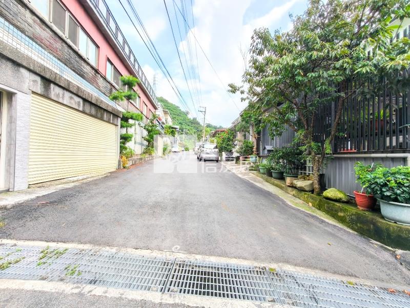 太平大面寬*百坪全新廠房*透天4樓廠宿合一房屋室內格局與周邊環境