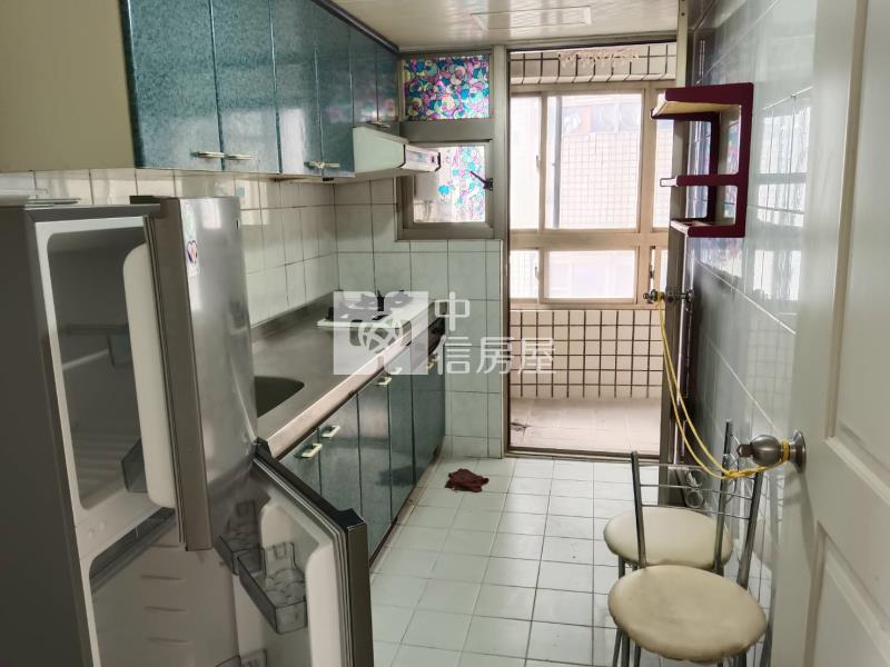 【奔馳】近台茂.市場.電通市四房房屋室內格局與周邊環境