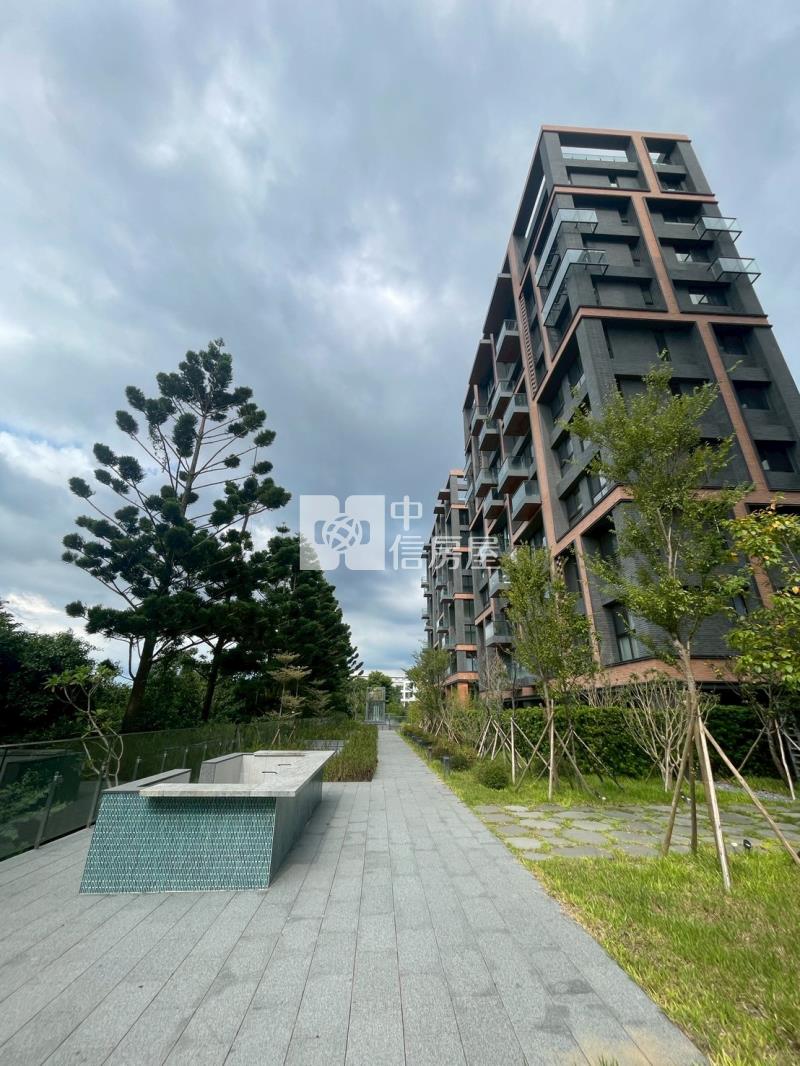 渴望園區寧靜舒適(半九十)2+1雙車位房屋室內格局與周邊環境