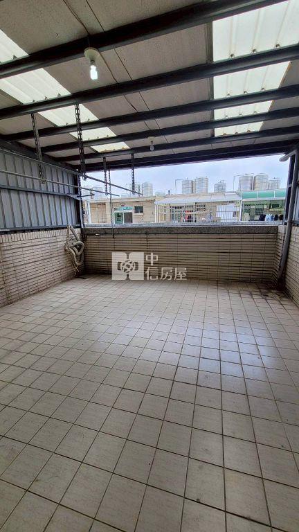 中壢新生路雙車位中庭花園別墅(中信卓越團隊)房屋室內格局與周邊環境
