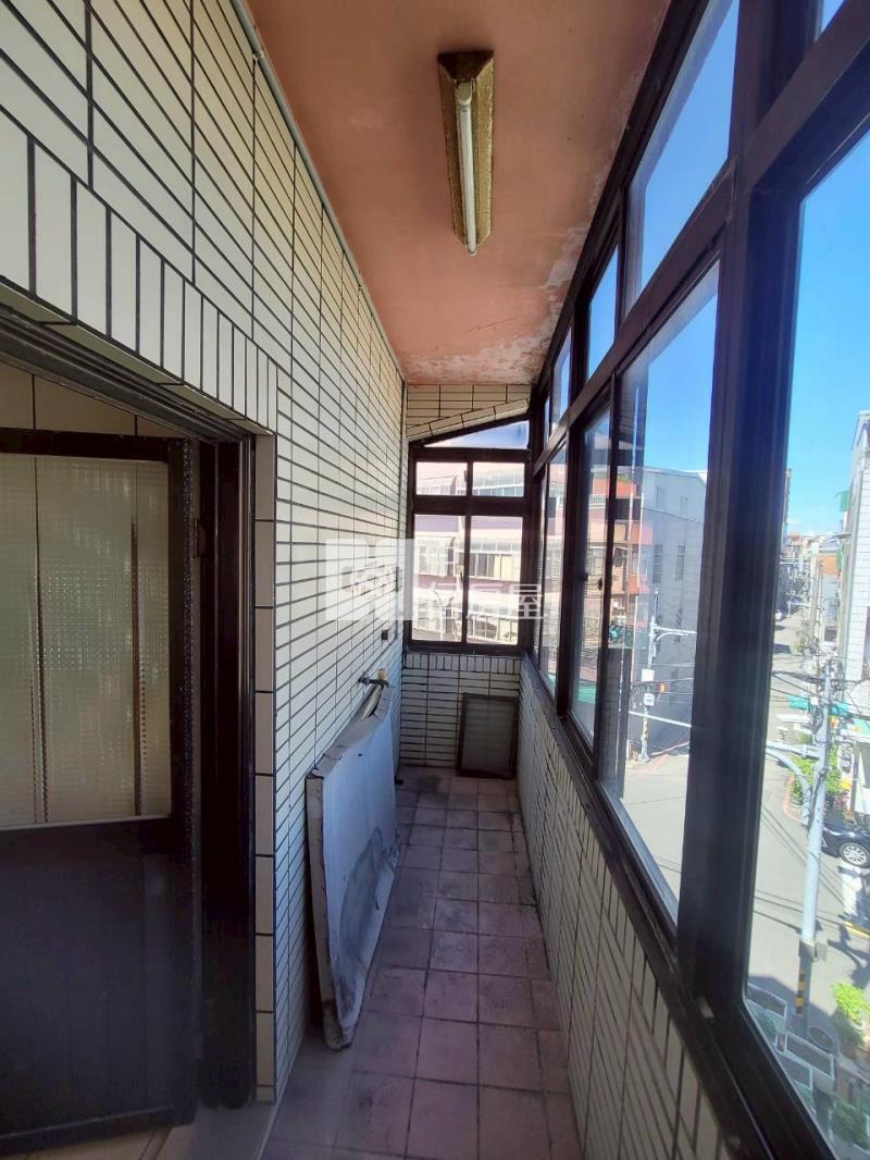 中壢新明近交流道大地坪7房透天房屋室內格局與周邊環境