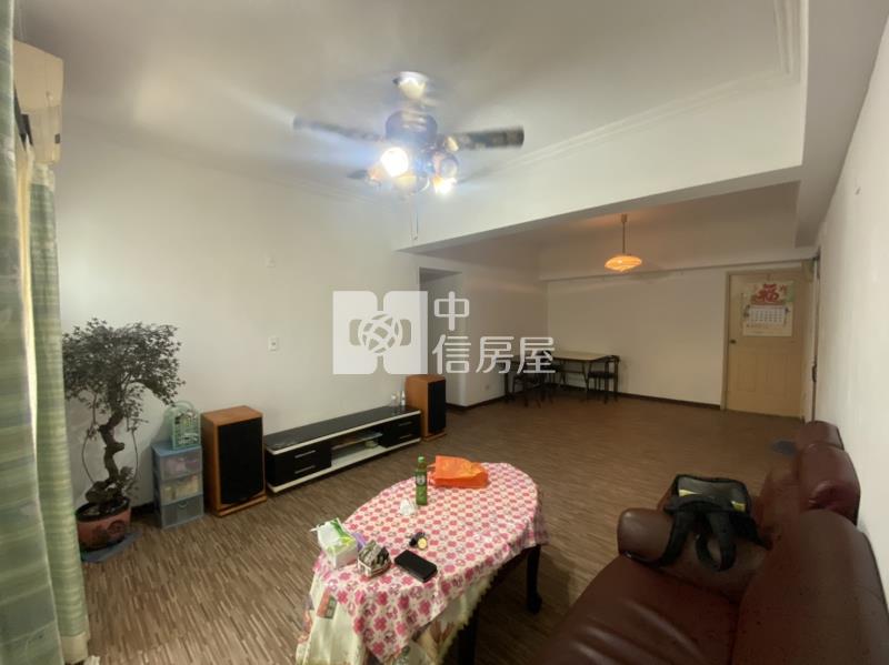 中壢夜市電梯美三房房屋室內格局與周邊環境