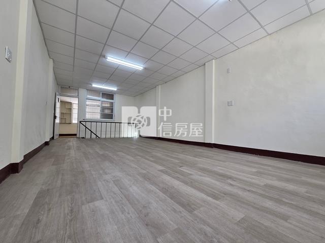 忠孝夜市商圈便宜透天房屋室內格局與周邊環境