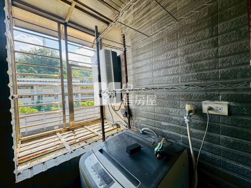 ●西定國小旁三房房屋室內格局與周邊環境