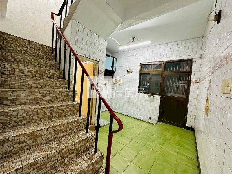 清水中山路透天房屋室內格局與周邊環境