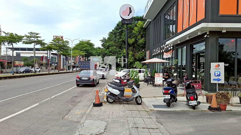 北斗路易莎旁兩房車位全新公寓房屋室內格局與周邊環境