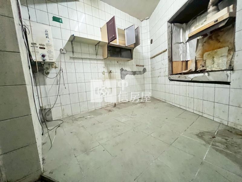 邊間大坪數透天房屋室內格局與周邊環境