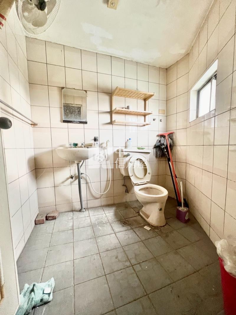 邊間大坪數透天房屋室內格局與周邊環境