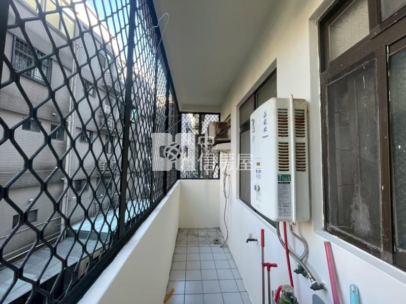 [首璽團隊]體育園區採光三房房屋室內格局與周邊環境