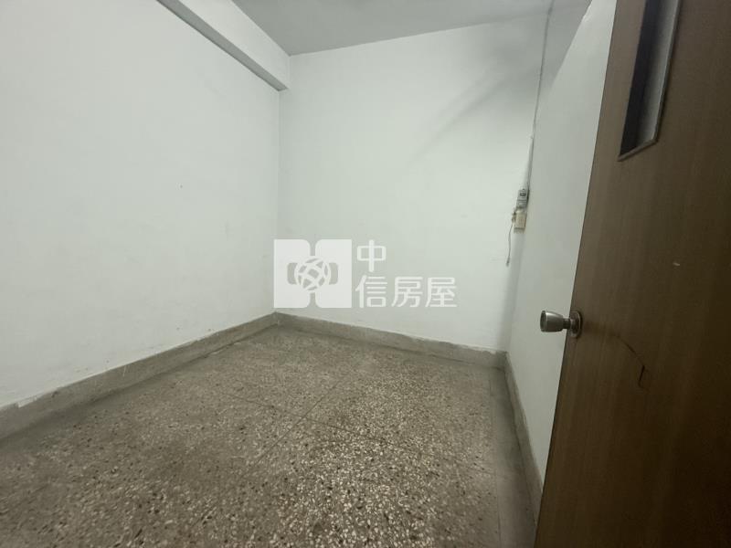 近烏日高鐵低總價孝親透天房屋室內格局與周邊環境