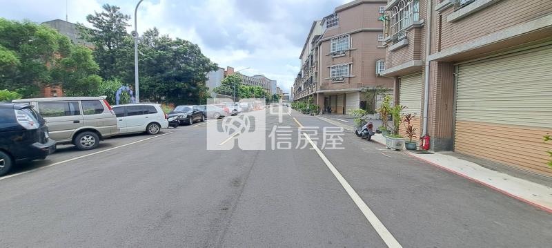 東安國中美透天房屋室內格局與周邊環境
