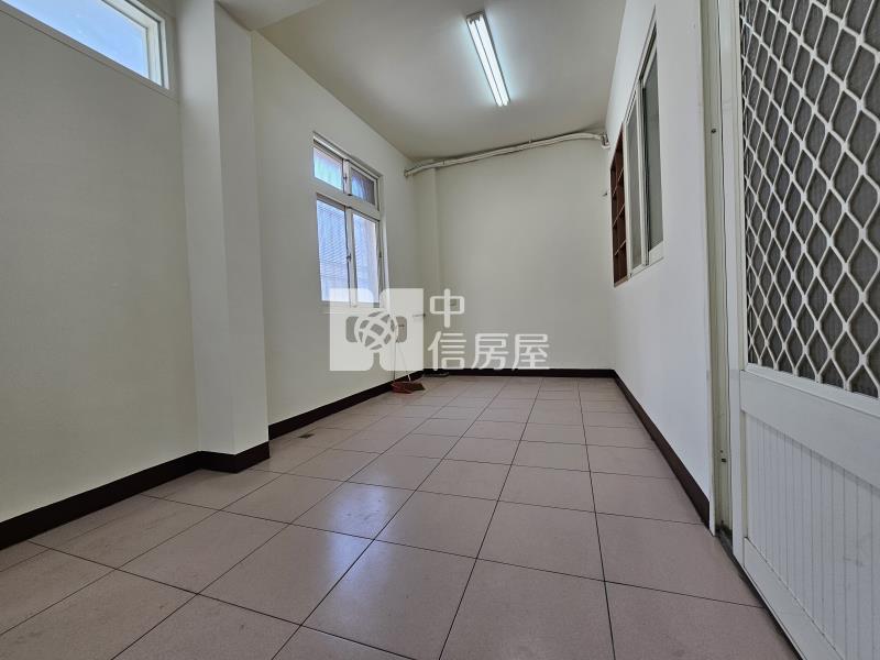 竹南保安林透天房屋室內格局與周邊環境