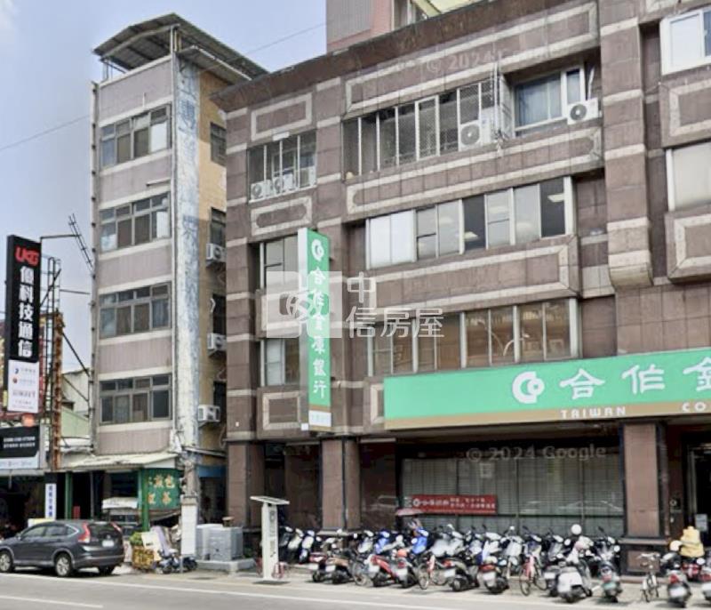 德昌國寶金店面附車位房屋室內格局與周邊環境