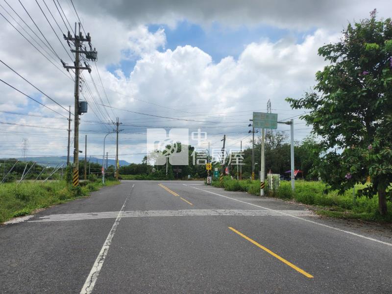 高鐵平易近人三分農地房屋室內格局與周邊環境