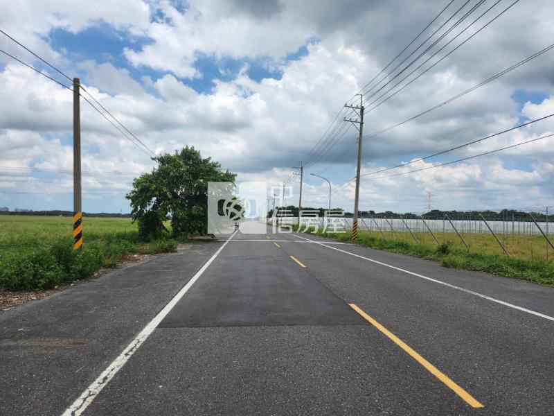 高鐵平易近人三分農地房屋室內格局與周邊環境