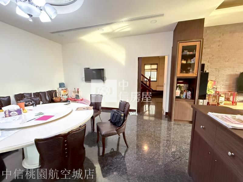中壢休息站農舍房屋室內格局與周邊環境