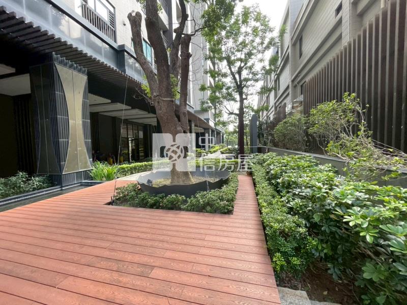 華鳳特區.上河漾美景第一排*專約*房屋室內格局與周邊環境