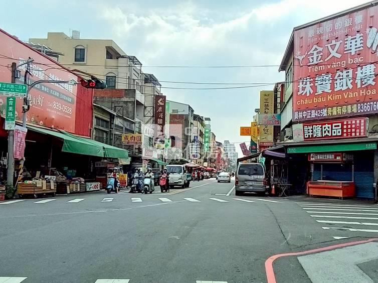 員林市區陶藝家藝文大地坪住宅房屋室內格局與周邊環境