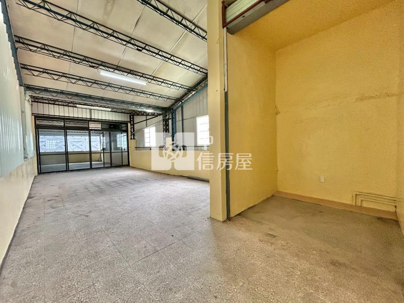 雙面臨路大坪數店住房屋室內格局與周邊環境