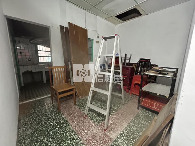 幸福黃昏市場2+1平房房屋室內格局與周邊環境