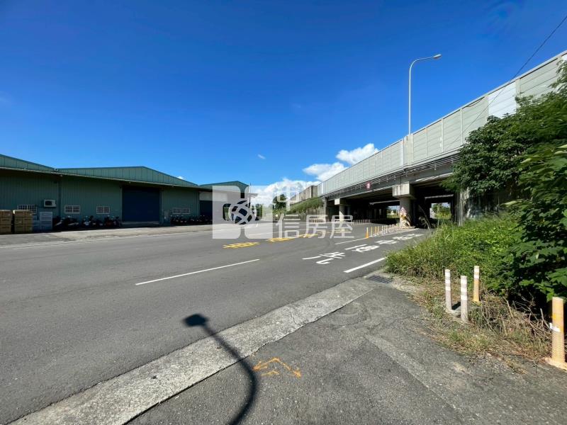 新營南紙段都內農地房屋室內格局與周邊環境