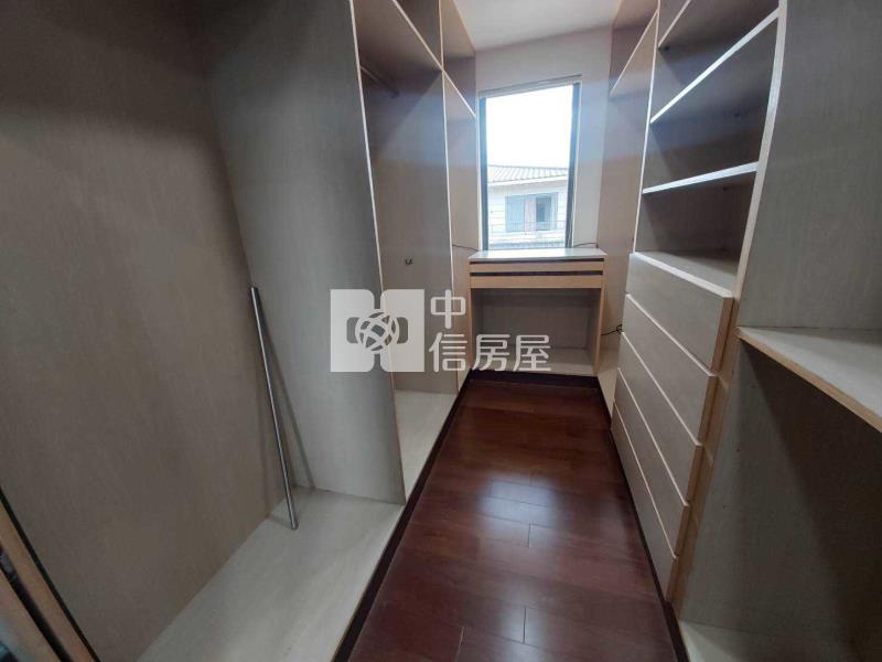 好市多日式大別墅房屋室內格局與周邊環境