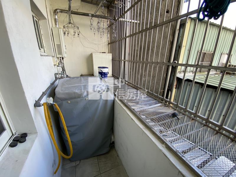 中山路近愛買低樓層公寓2房房屋室內格局與周邊環境