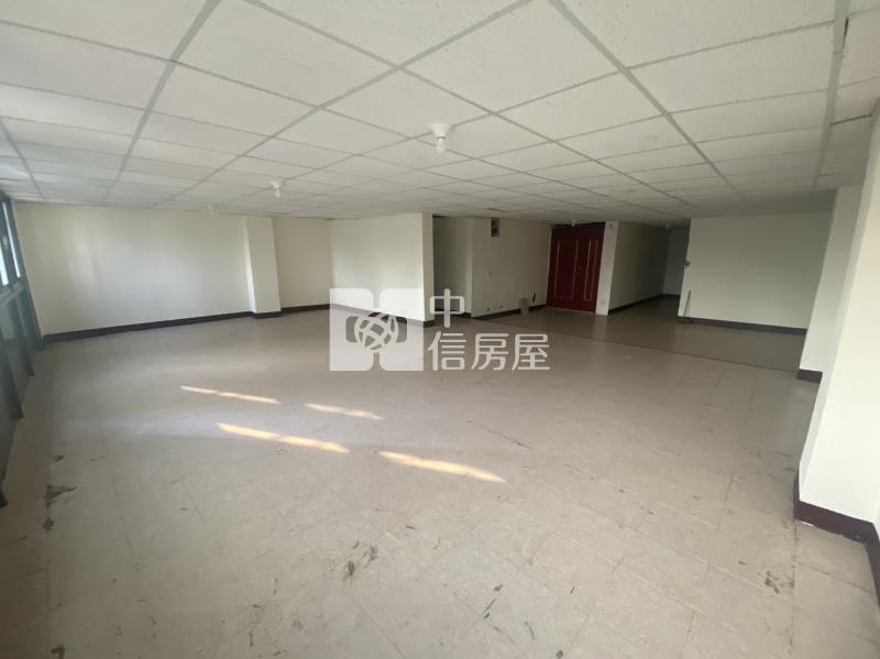 正中山路上近南門市場開放式華廈房屋室內格局與周邊環境