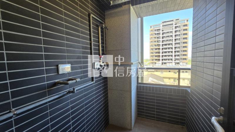青埔國中兩房+車位房屋室內格局與周邊環境