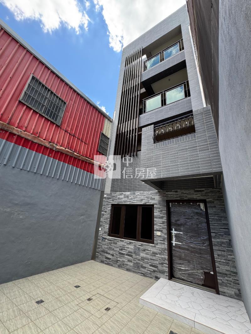 龍潭市中心全新電梯別墅房屋室內格局與周邊環境