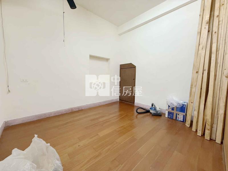 竹蓮市場大地坪透天房屋室內格局與周邊環境