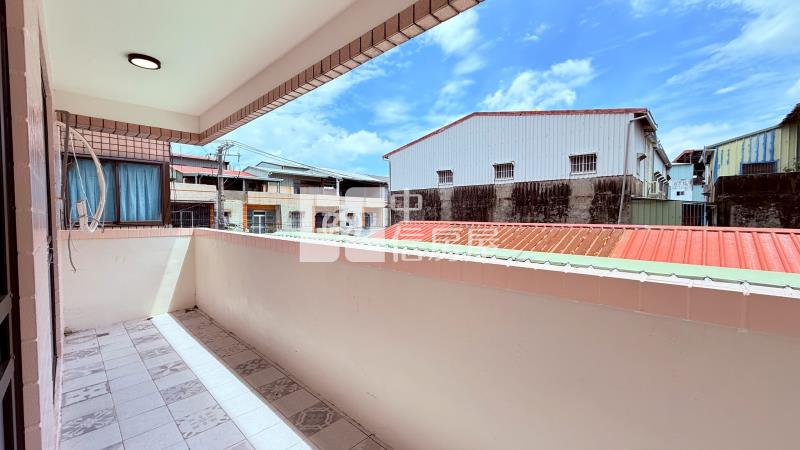 文化路尾平車三房  ★影音空拍只在中信嘉義玉山店房屋室內格局與周邊環境