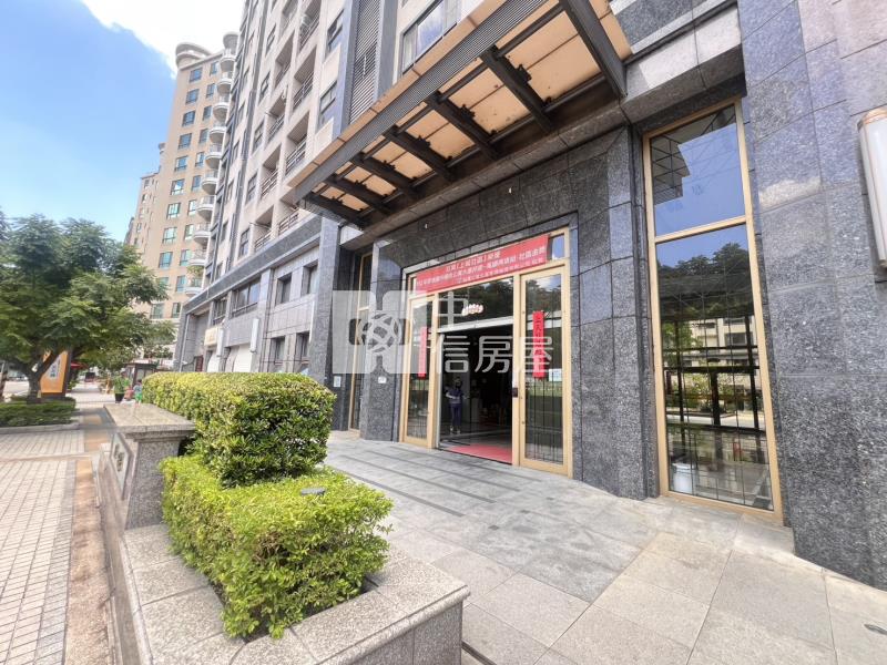 近桃園藝文特區上城1+1房車房屋室內格局與周邊環境