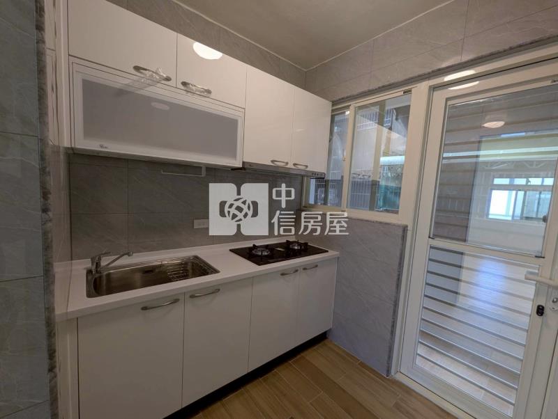 高獅路三房公寓三樓房屋室內格局與周邊環境