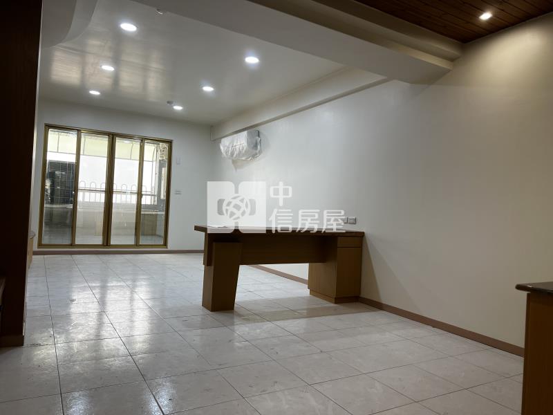 近東菜市大坪數三房車寓房屋室內格局與周邊環境